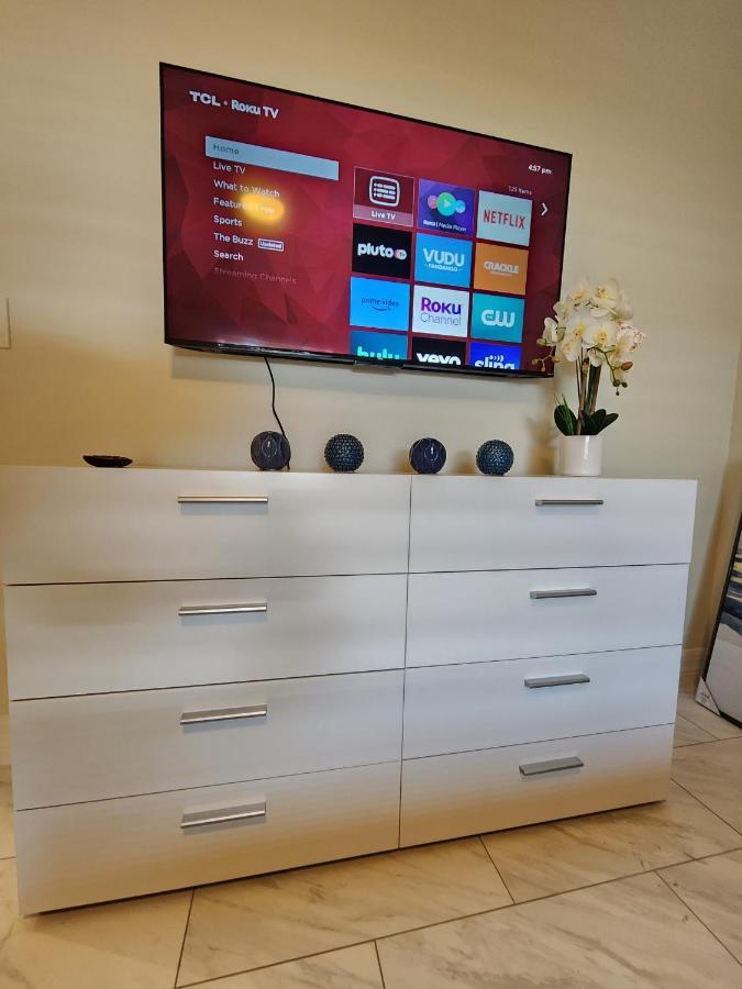 The Villa Orlando@College Park. Sleeps16 Eksteriør billede